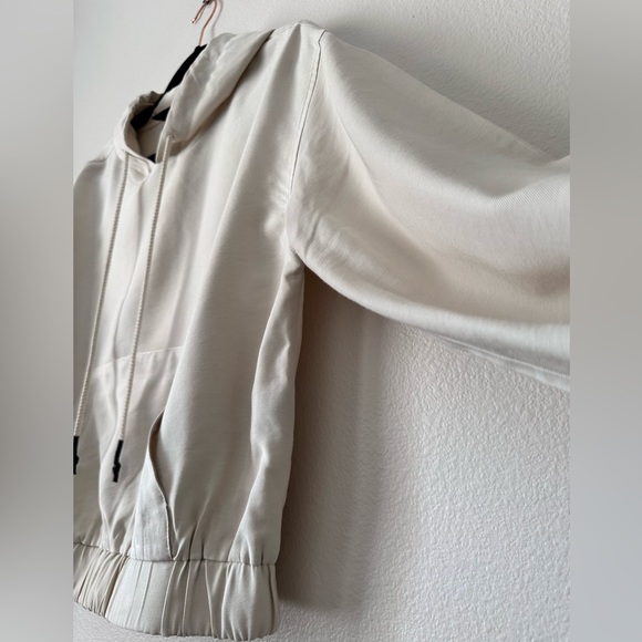 WHO WHAT WEAR Women's Hooded Sweatshirt Cream Size Small - Picture 6 of 15